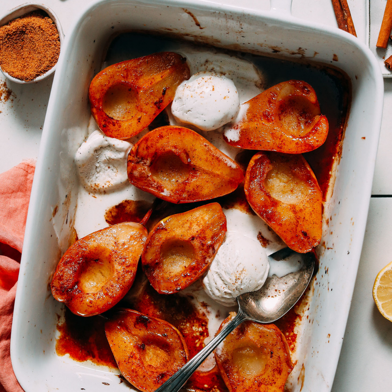 Baked pears with Desert Lime