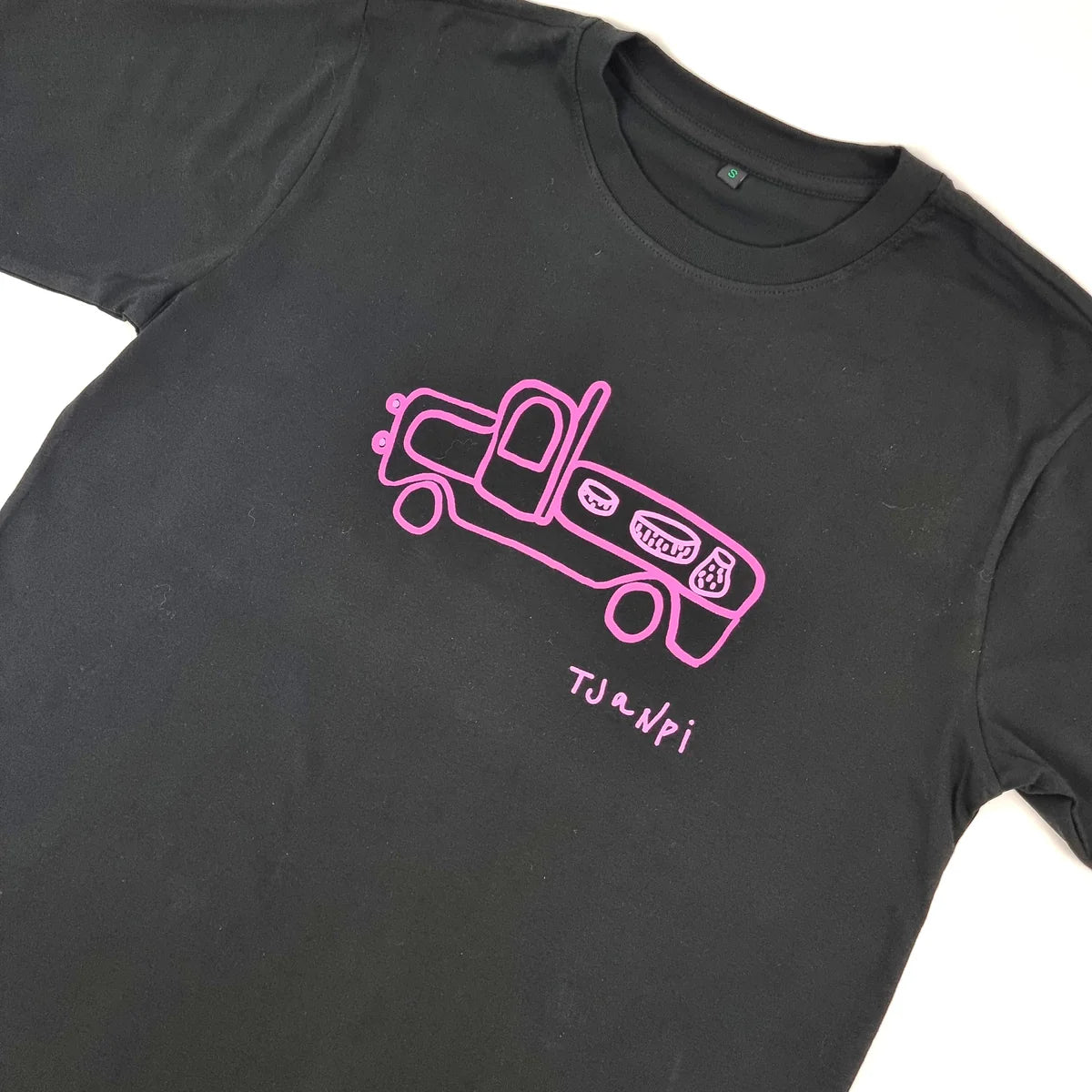 Adult tee - Mutukaku on Black