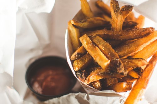 Wattleseed potato fries