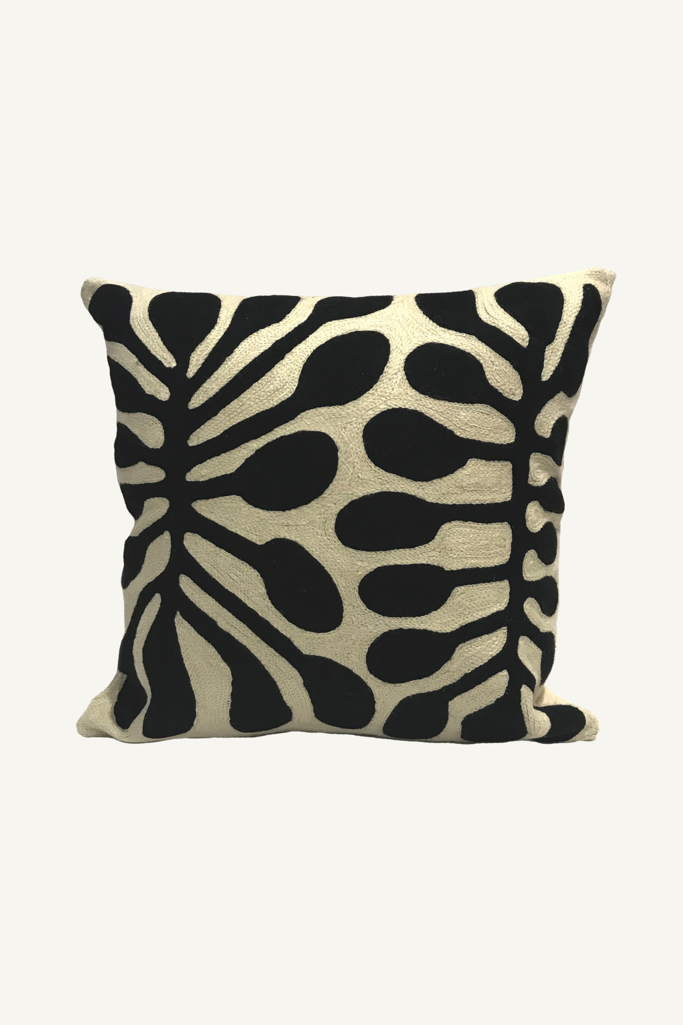 Cushion Cover -  Mitjili Napurrula - black (medium)
