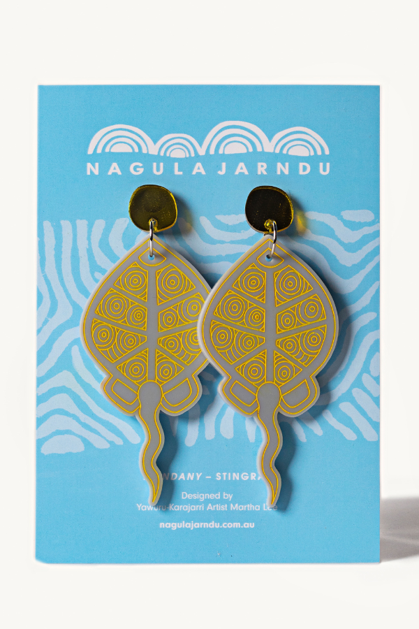 ‘Birndany’ - Stingray earrings (grey and yellow)